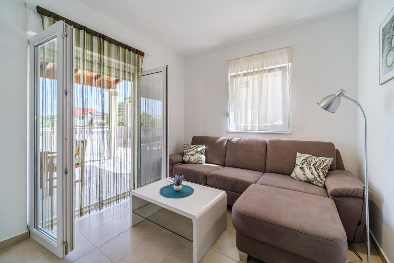 Villa Zdenka ميلنا المظهر الخارجي الصورة